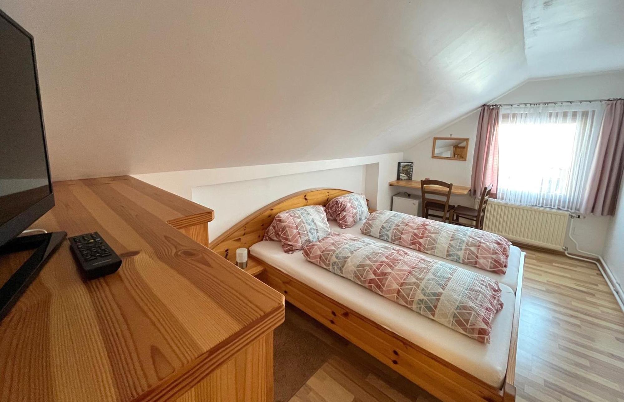 Hotel Gasthof Seeblick Zeutschach Extérieur photo