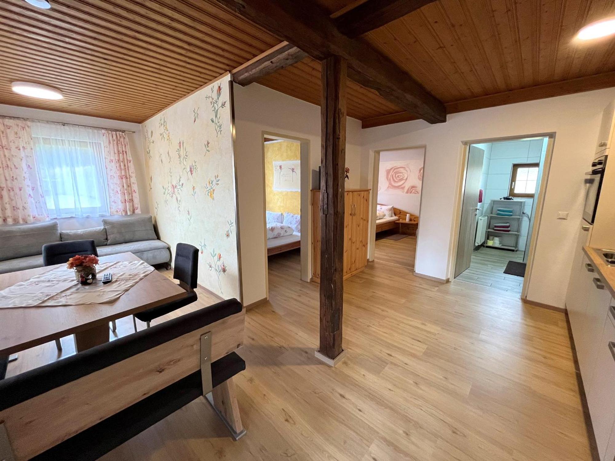 Hotel Gasthof Seeblick Zeutschach Extérieur photo